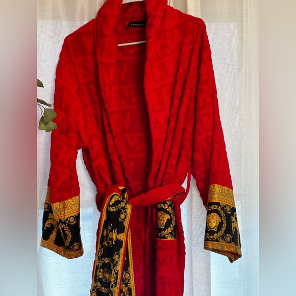 Red Versace Robe - Picture 3 of 9